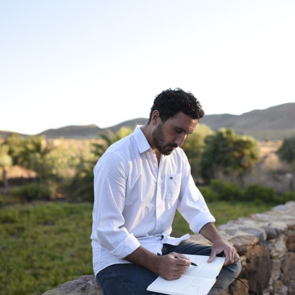 De dolor carmesí - Editorial Bululú